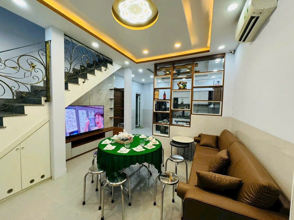 NHÀ MỚI 2 TẦNG -TRUNG TÂM QUẬN 3 CÁCH MẠNG THÁNG 8 <br>💰5ty8 - Ảnh 1